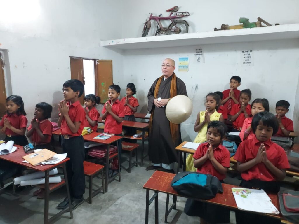 da2d3f6e-2c98-444f-9b36-75c308650f95